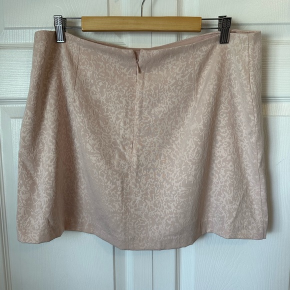 House of Harlow 1960 Mini Skirt Sz. L - Picture 2 of 4